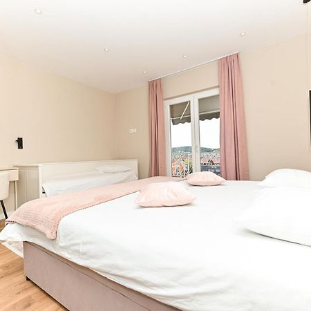 Apartment Dajana Feeling Of Home Трогир Екстериор снимка